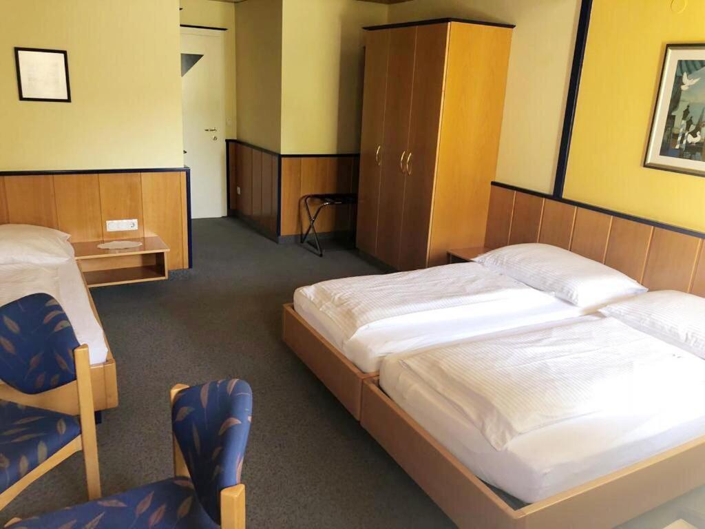 Gaestehaus Stoegmueller Asten Luaran gambar